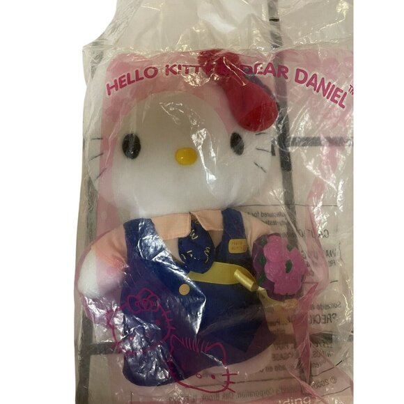Hello Kitty Dear Daniel McDonalds Wedding Plush Toy Crew Sealed Collectible - Picture 4 of 7
